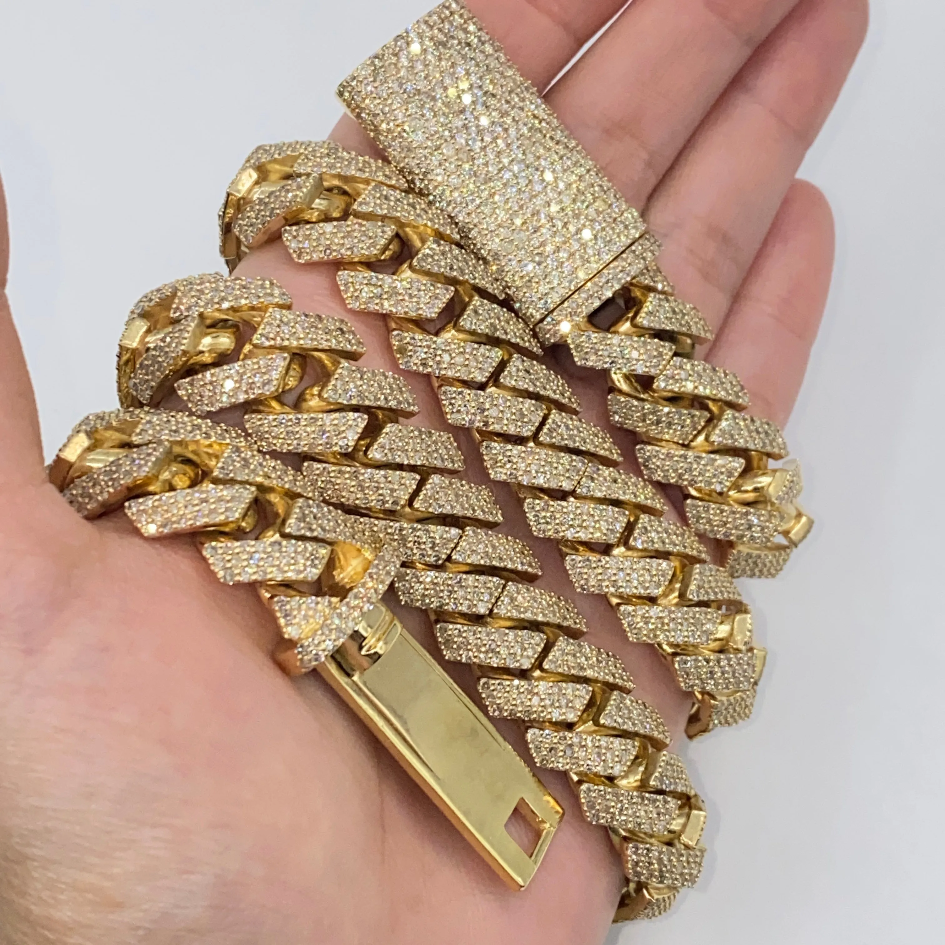 10K 16MM Cuban Link Diamond Chain 22"