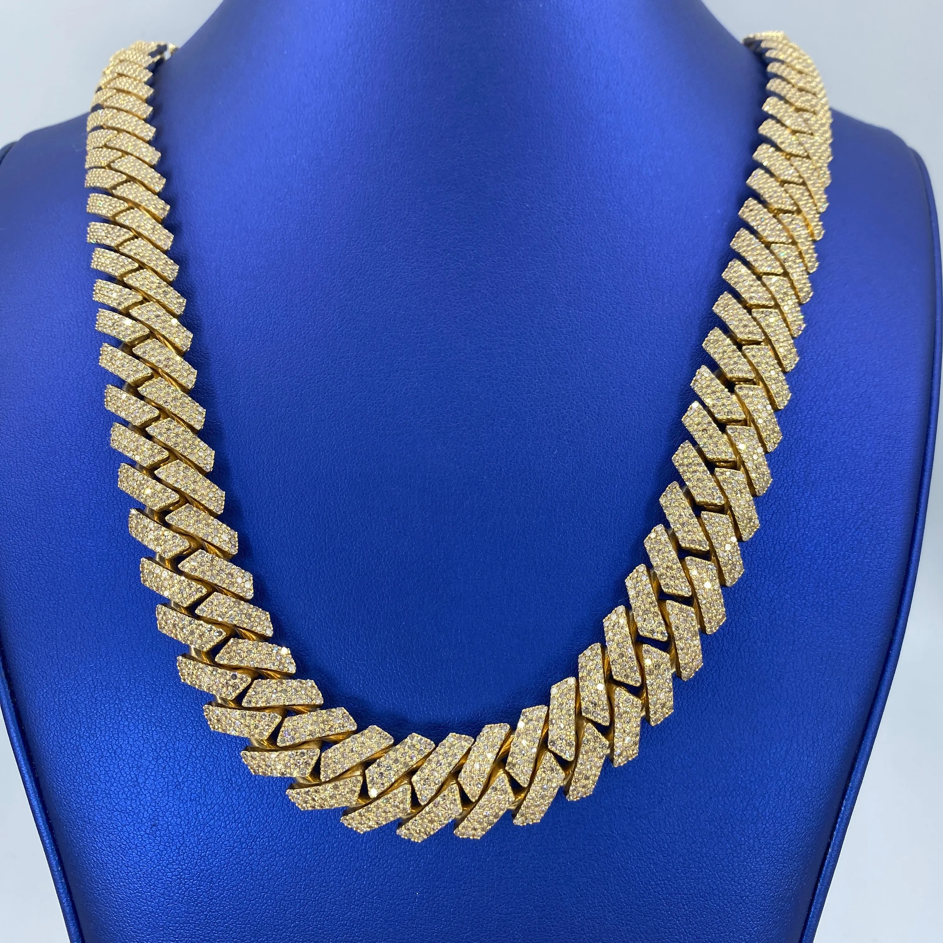 10K 16MM Cuban Link Diamond Chain 22"