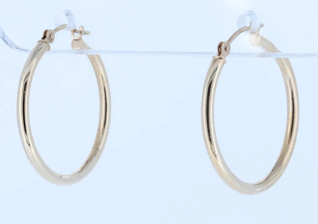 14K Gold Hoop Earrings 0.7 Grams