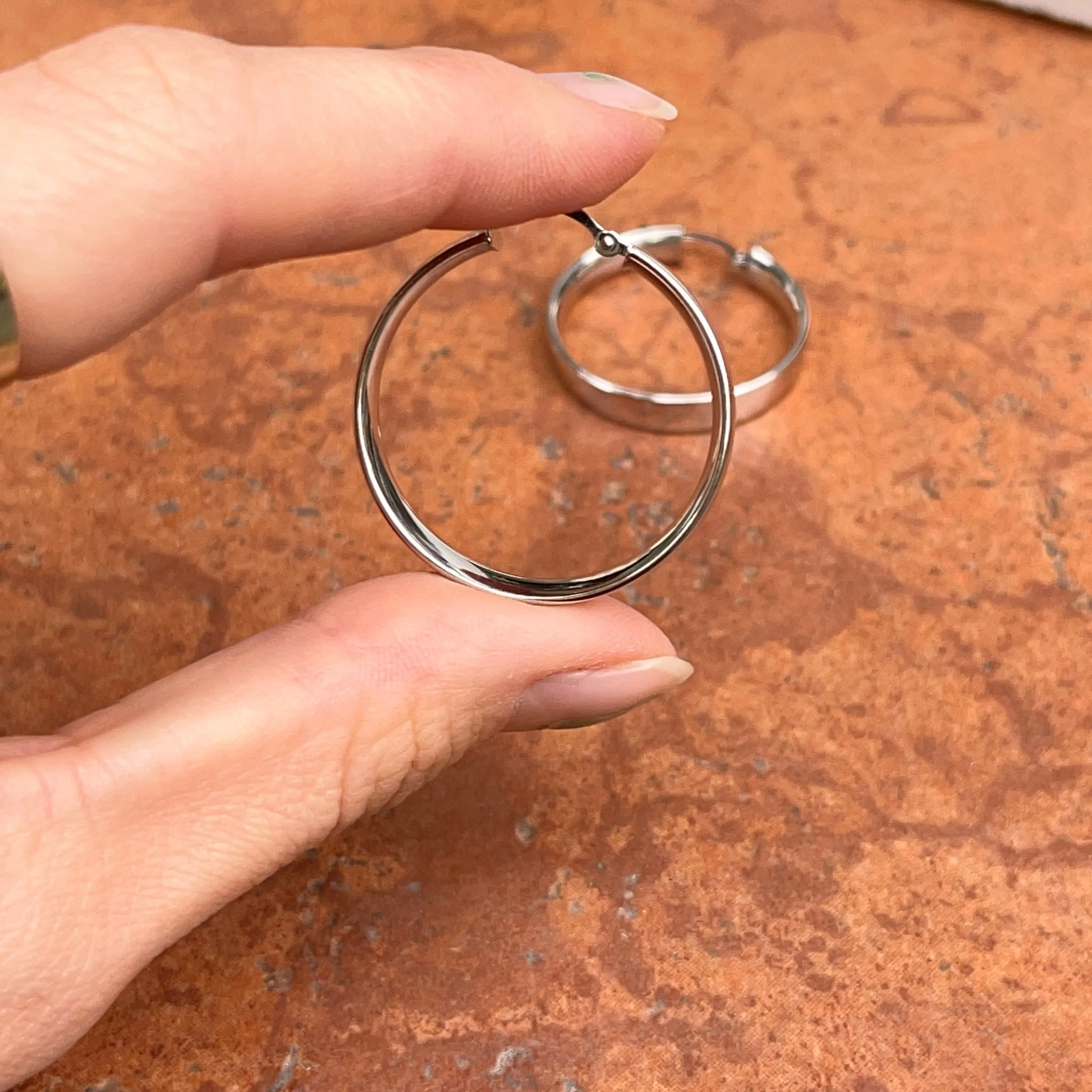 14KT White Gold 5mm Round Tube Hoop Earrings 29mm