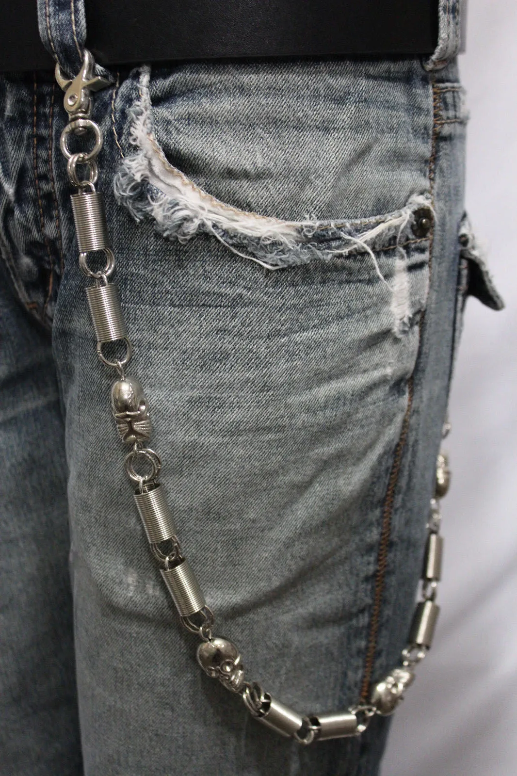 23" Spring Spacers & Skulls Wallet Chain