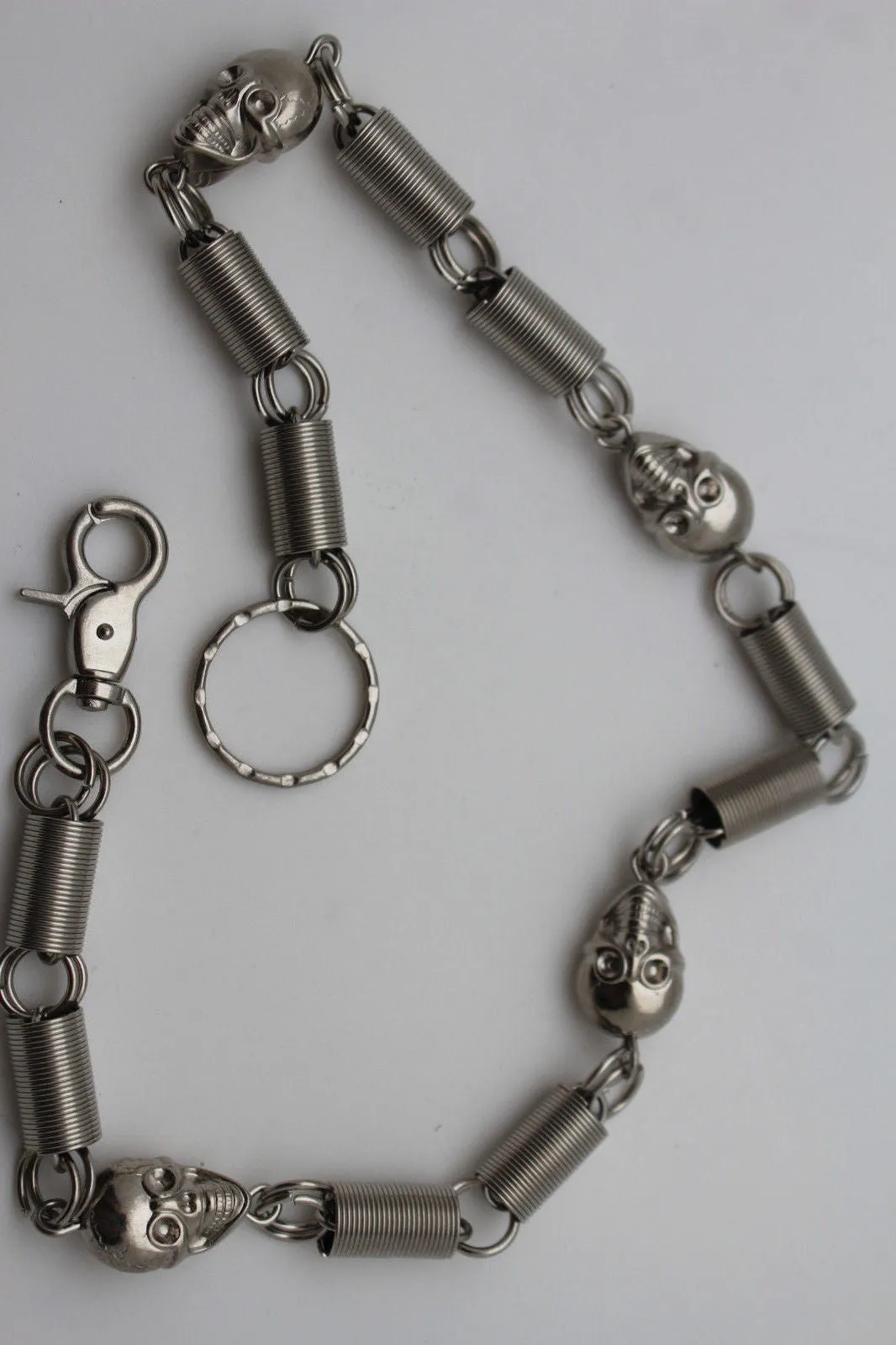 23" Spring Spacers & Skulls Wallet Chain