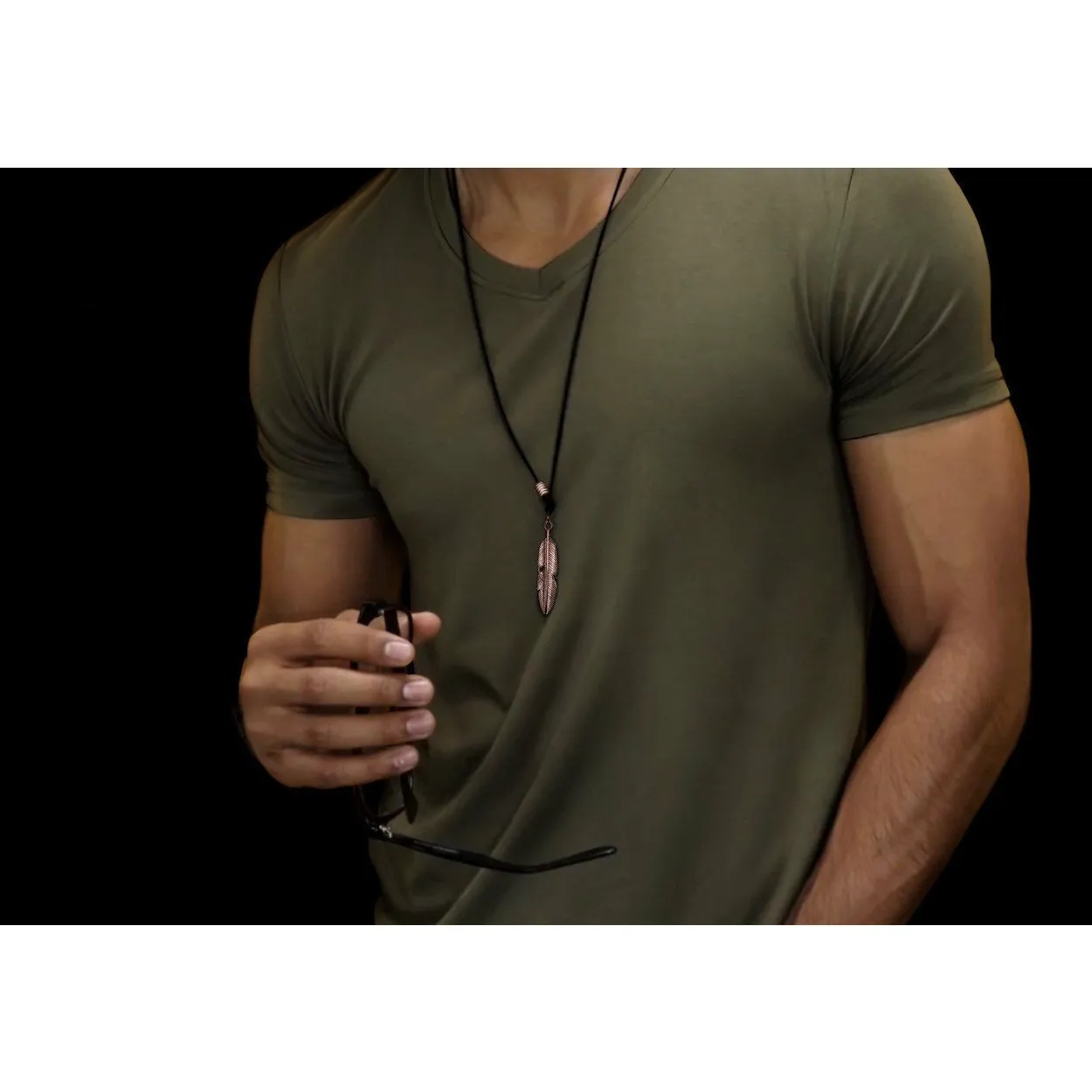 Adjustable Feather Necklace - RG&B