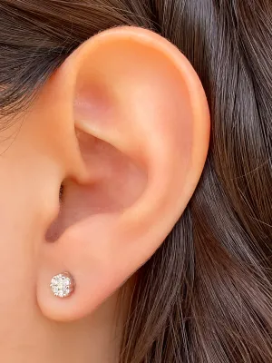 Arete de Oro Blanco 10k con Diamantes