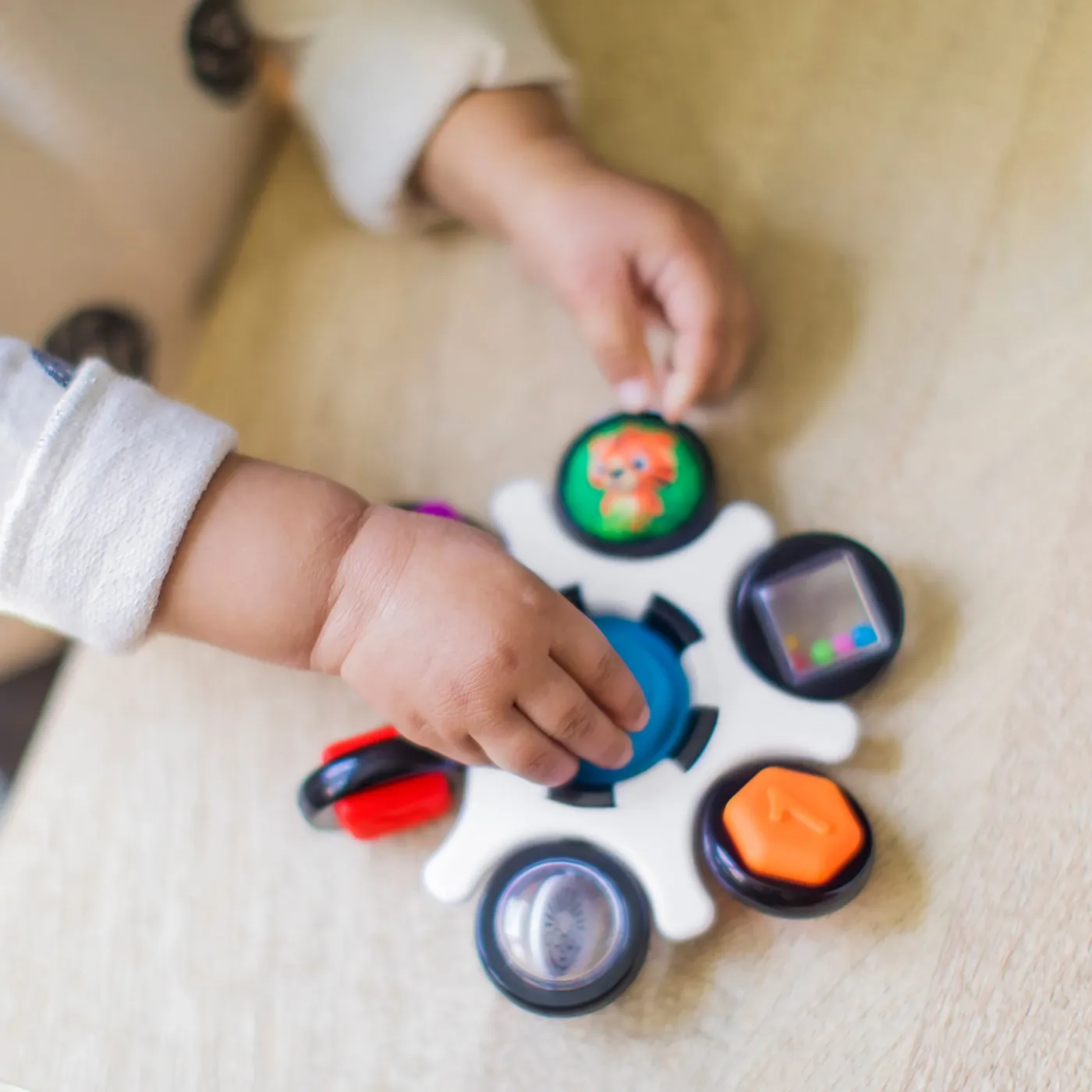 Baby Einstein Curiosity Clutch™ Sensory Toy