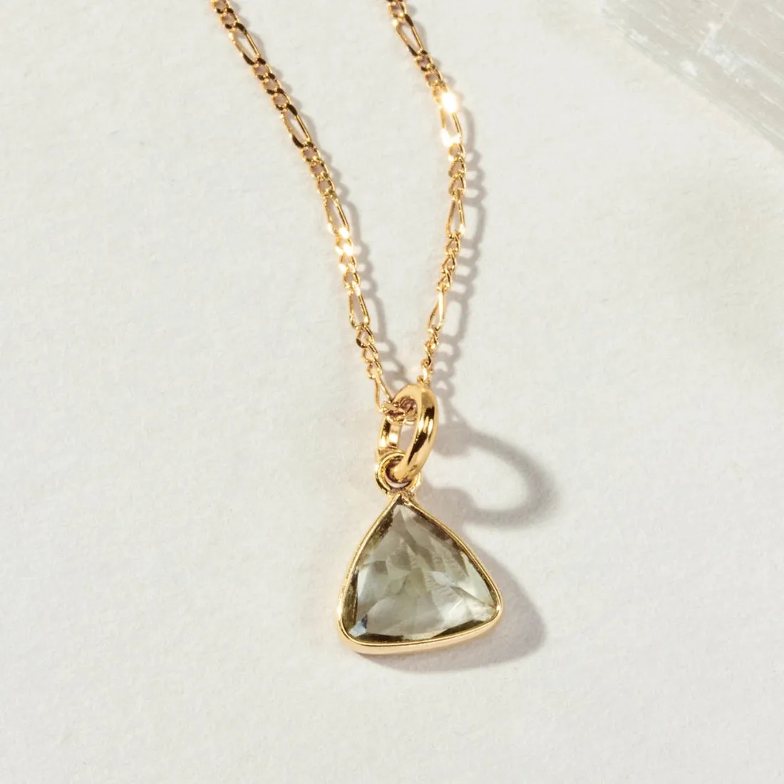 BERMUDA TRIANGLE DAINTY COLLAR NECKLACE