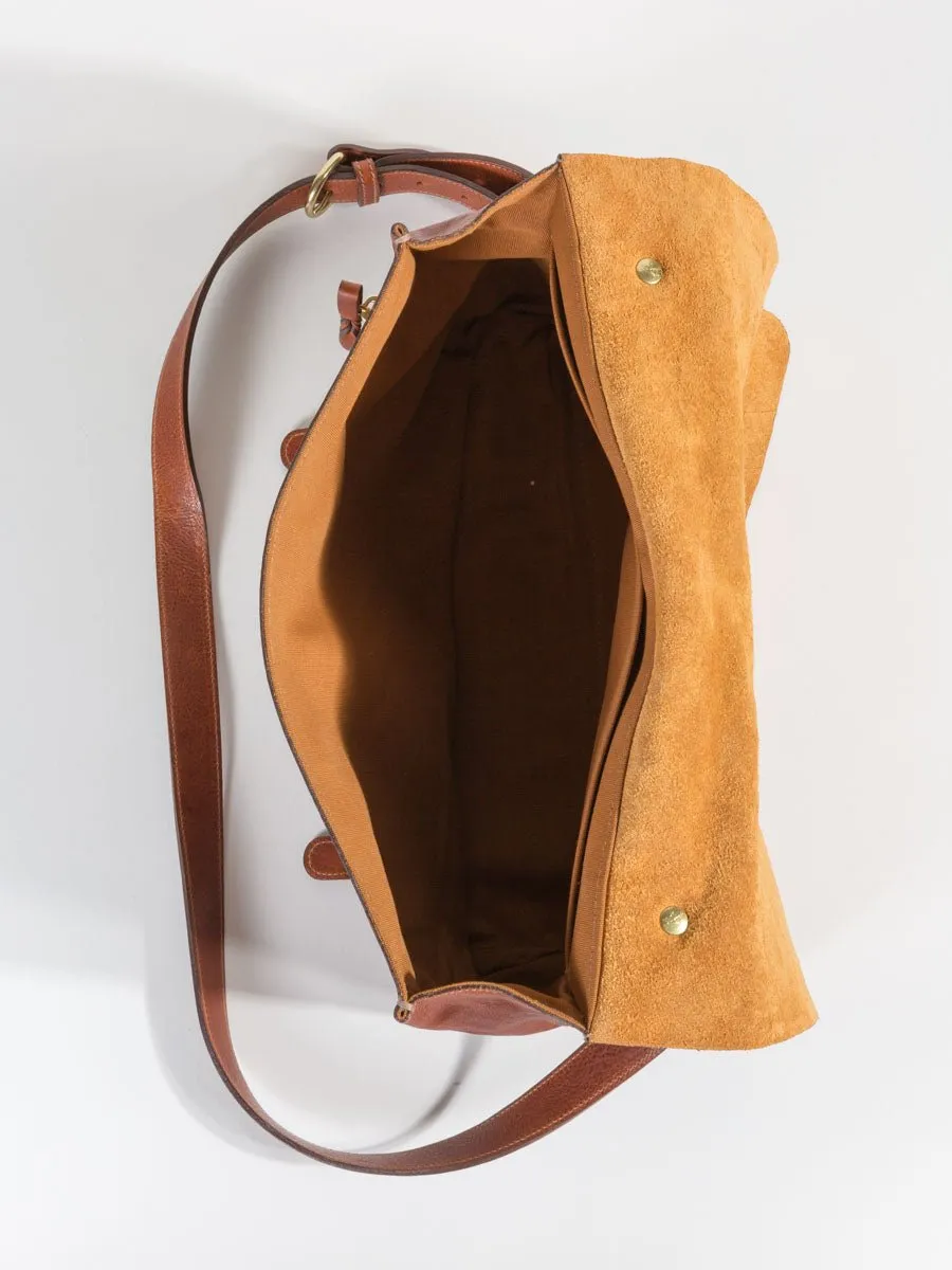 briefcase with shoulder strap - cognac