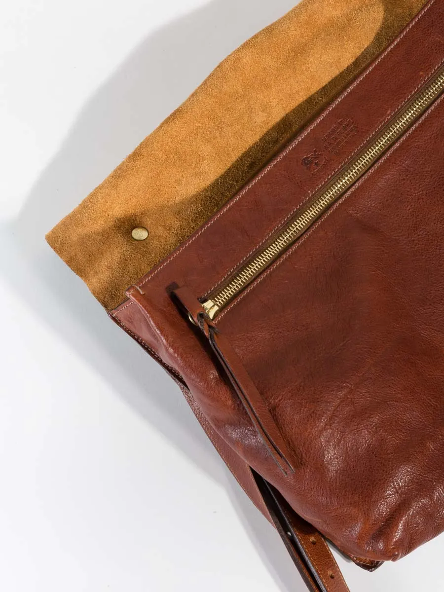 briefcase with shoulder strap - cognac
