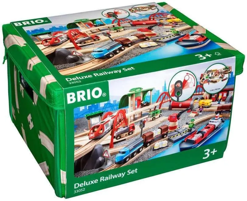 Brio Railway World Deluxe Set