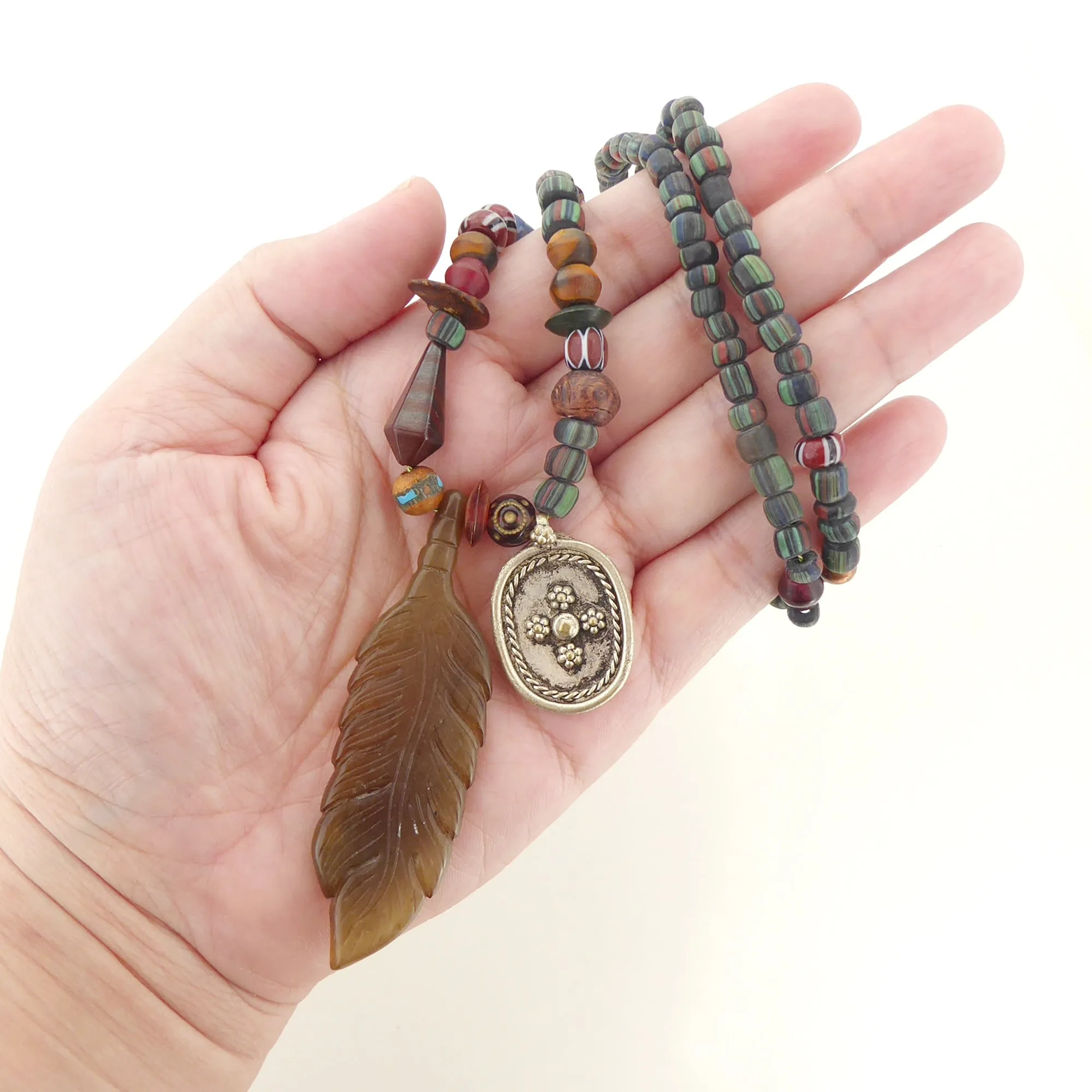 Brown agate feather necklace