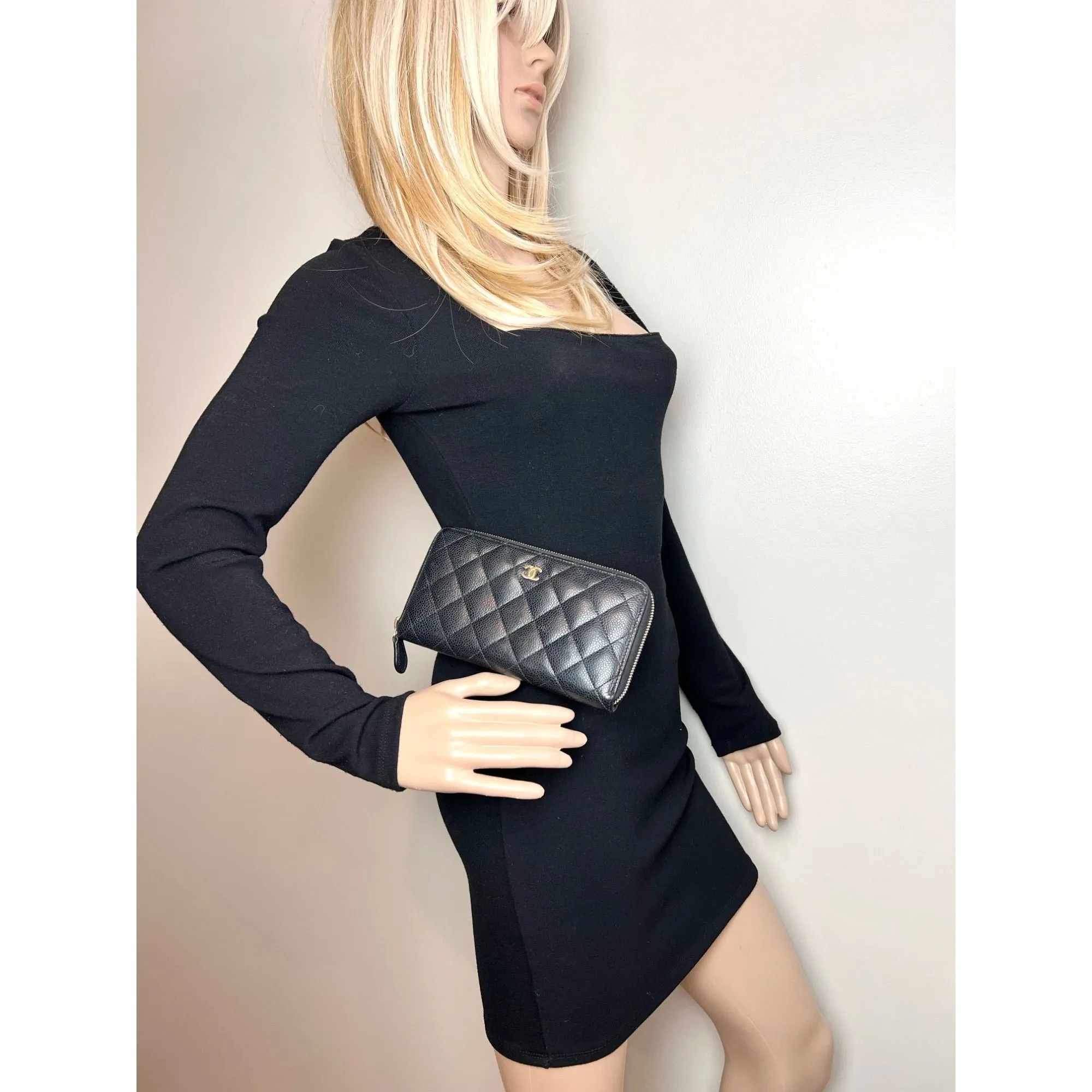 Chanel Caviar Quilted Large Gusset  Zip Around Black Wallet