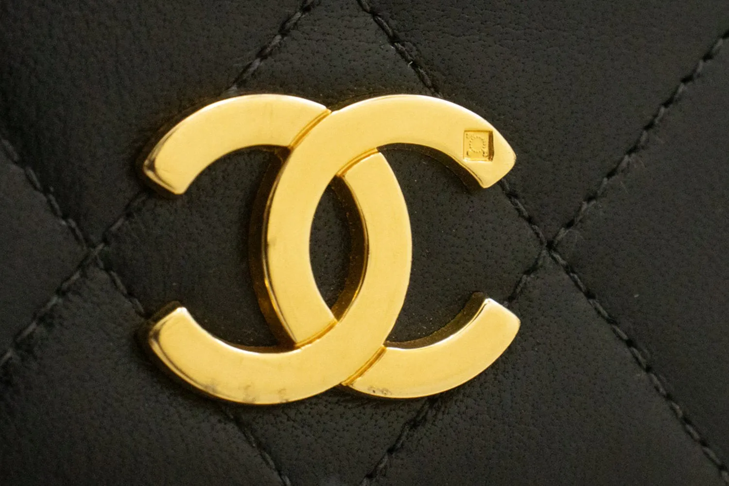 CHANEL Full Flap Chain Shoulder Bag Clutch Black Quilted Lambskin n29
