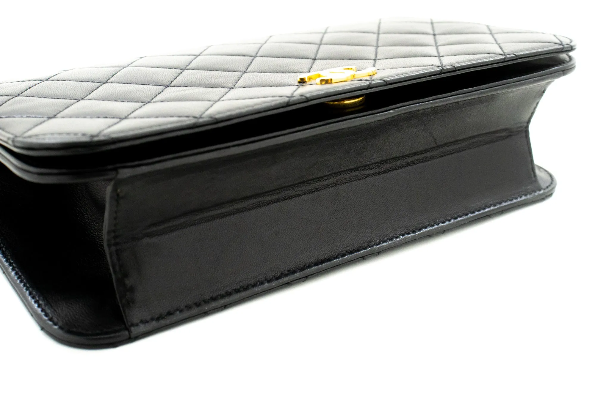 CHANEL Full Flap Chain Shoulder Bag Clutch Black Quilted Lambskin n36