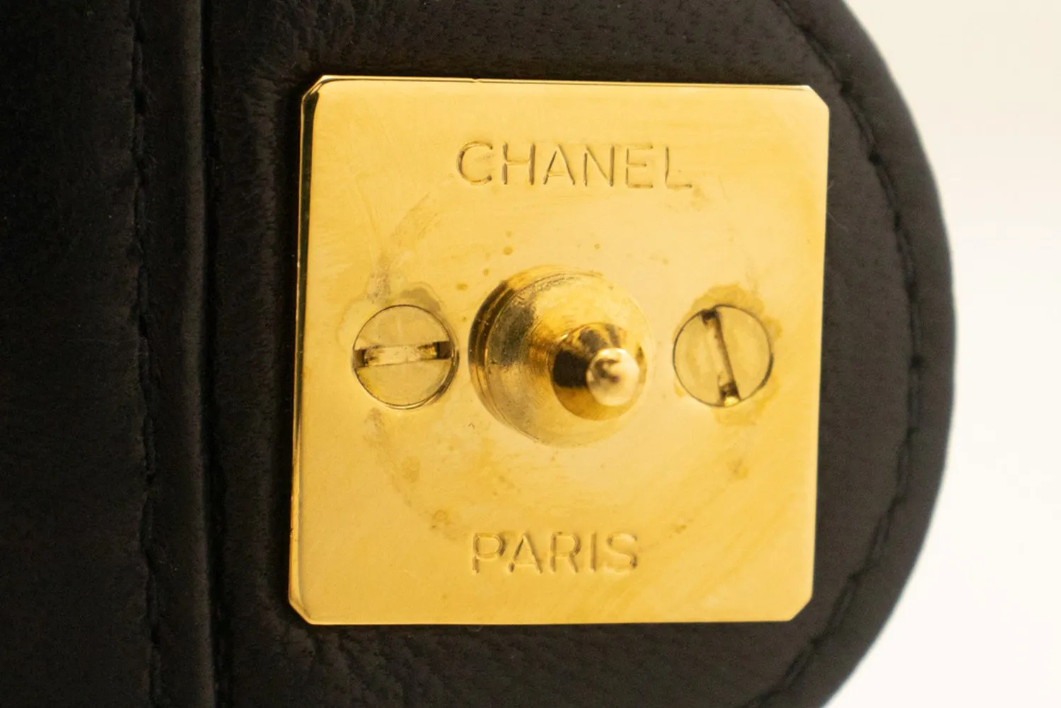 CHANEL Small Chain Shoulder Bag Clutch Black Quilted Flap Lambskin n79