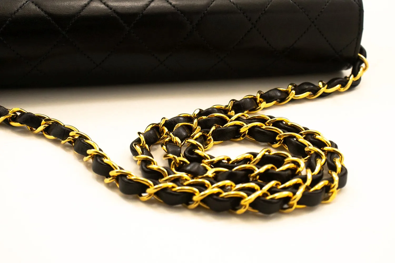 CHANEL Small Chain Shoulder Bag Clutch Black Quilted Flap Lambskin n85