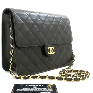 CHANEL Small Chain Shoulder Bag Clutch Black Quilted Flap Lambskin p45