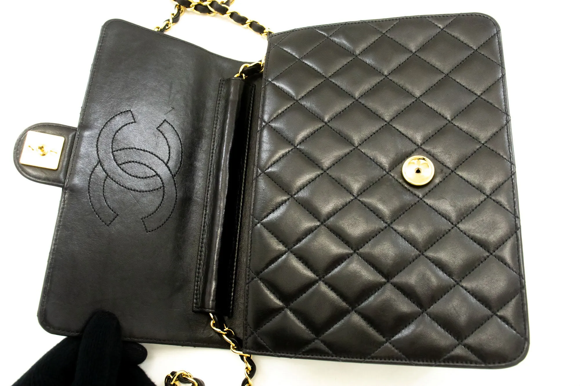 CHANEL Small Chain Shoulder Bag Clutch Black Quilted Flap Lambskin p45