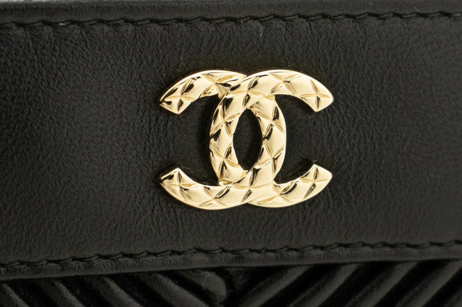CHANEL V-Stitch Lambskin Wallet On Chain WOC Double Zip Chain Bag L14