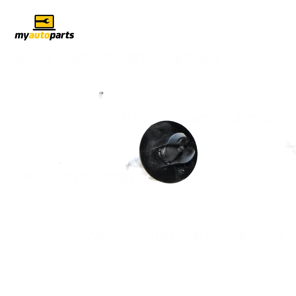 Clip Genuine suits Mazda