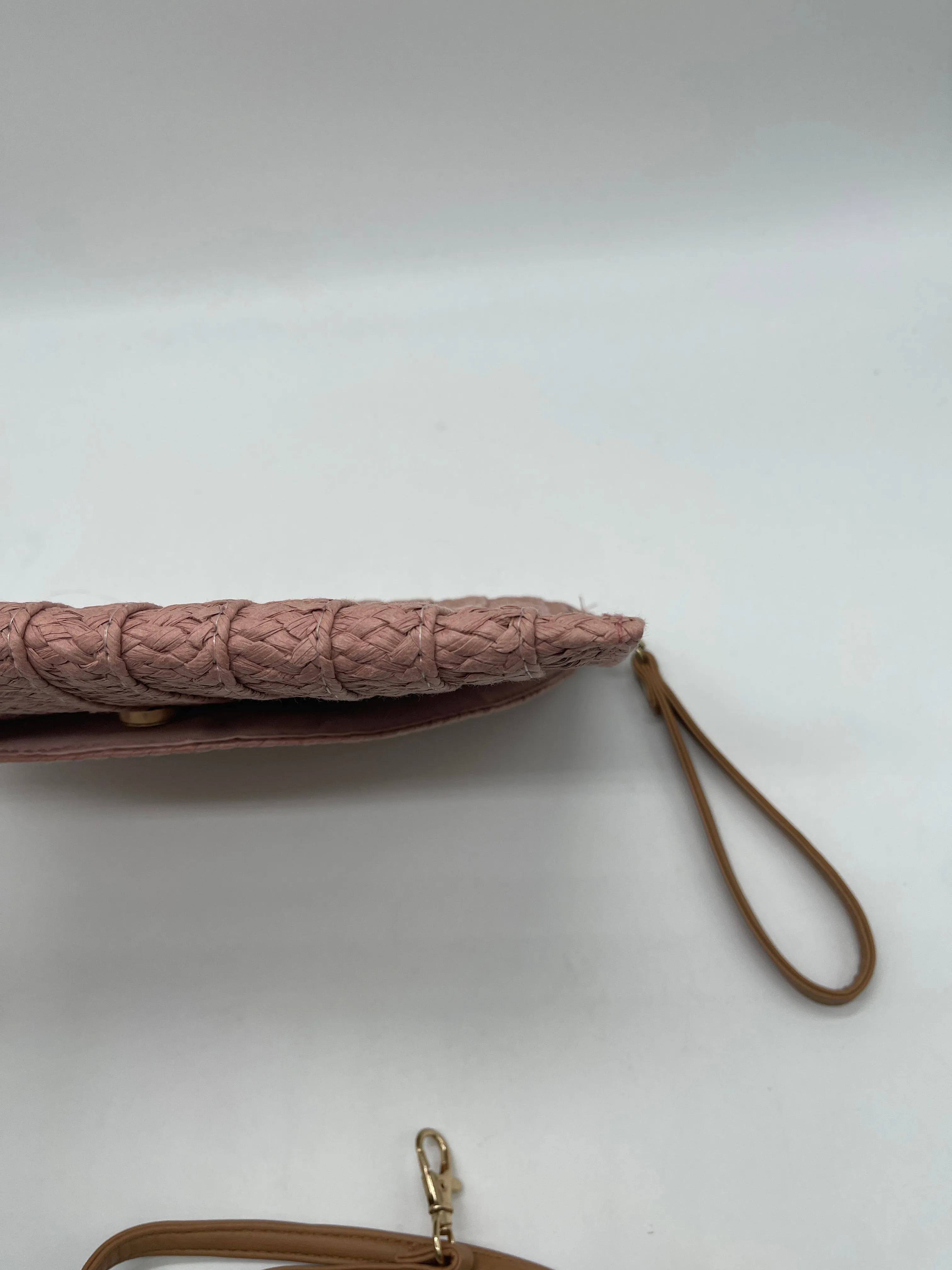 Crossbody By Clothes Mentor, Size: Medium
