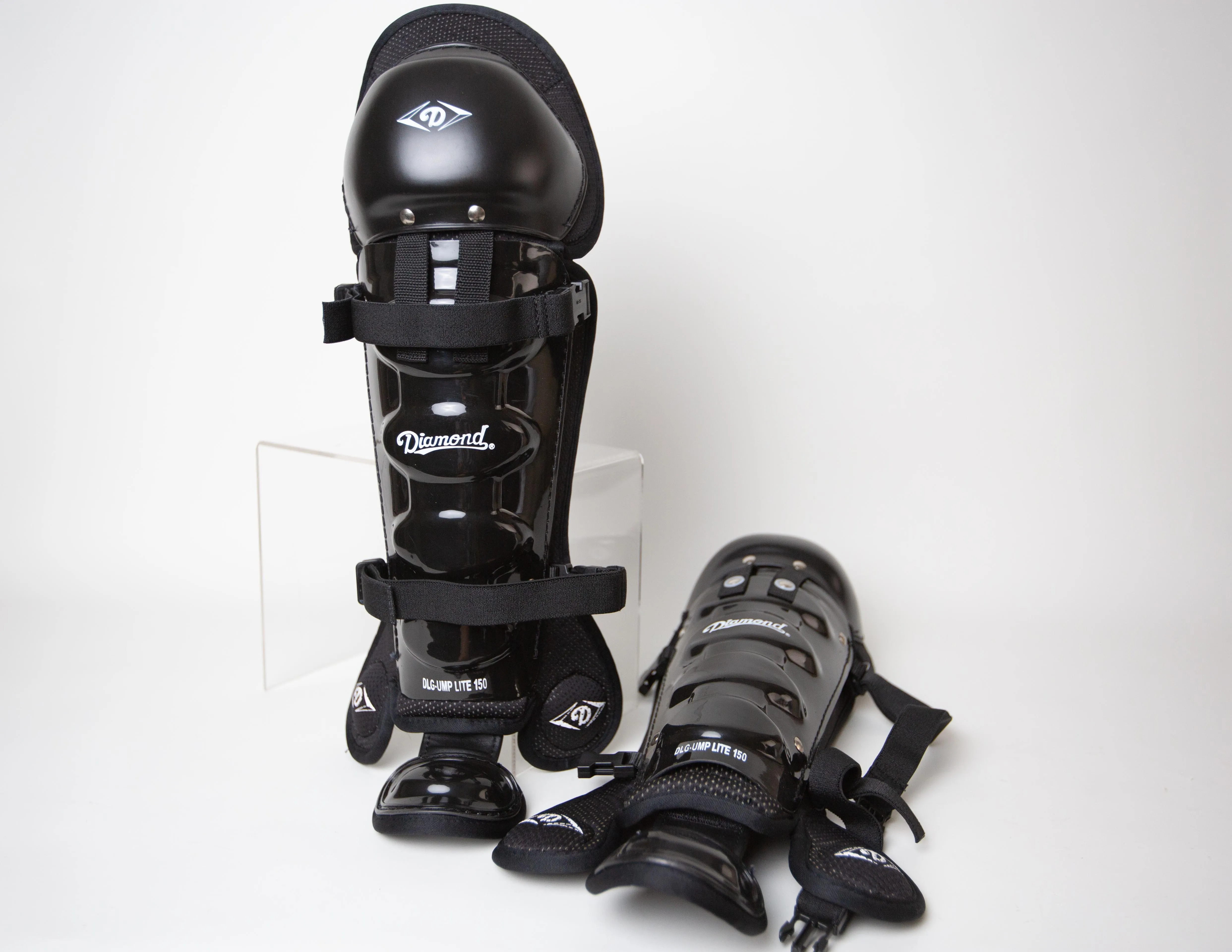 Diamond UMP-LITE Leg Guards