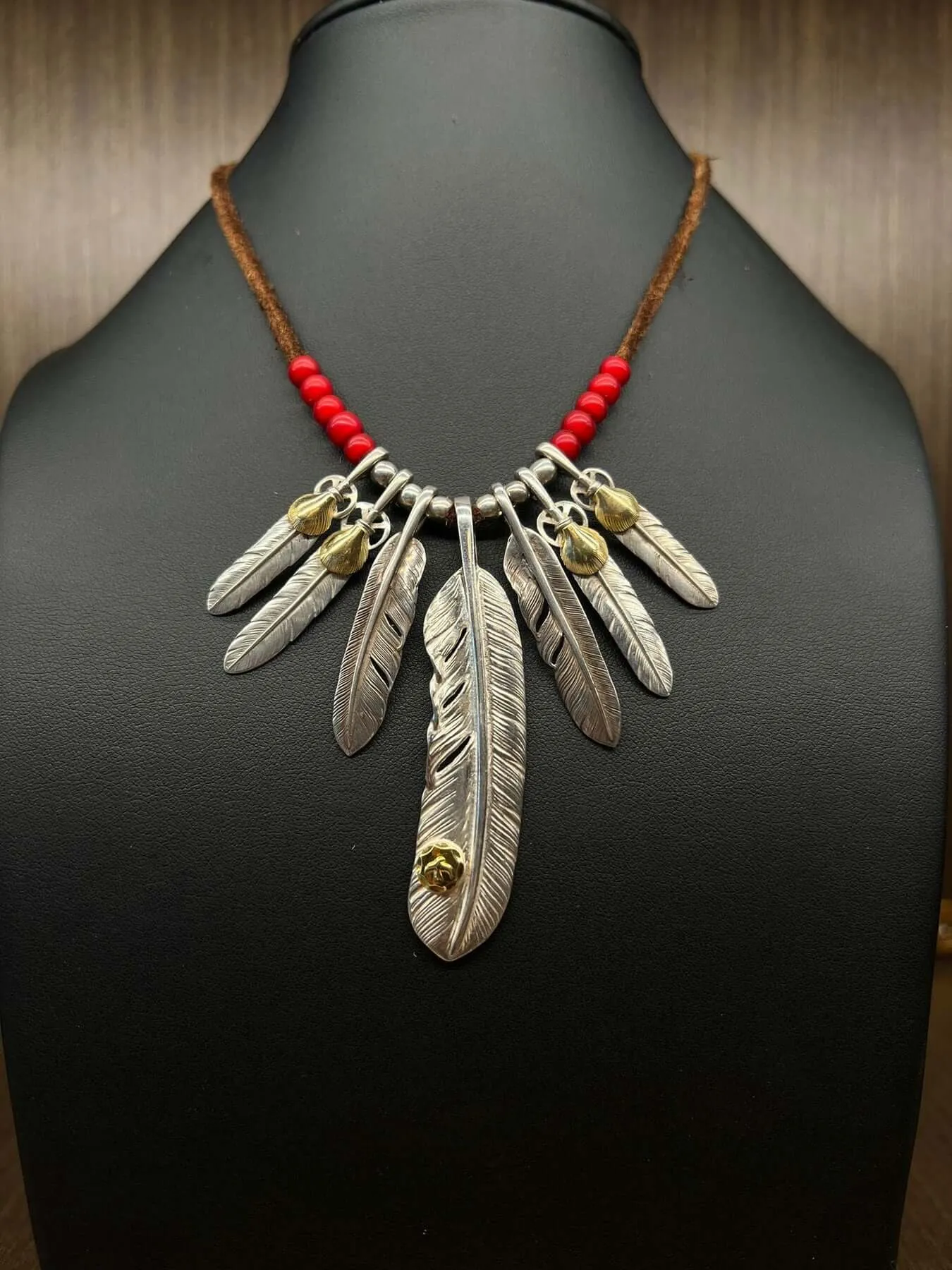 Goros Feather With Metal Setup