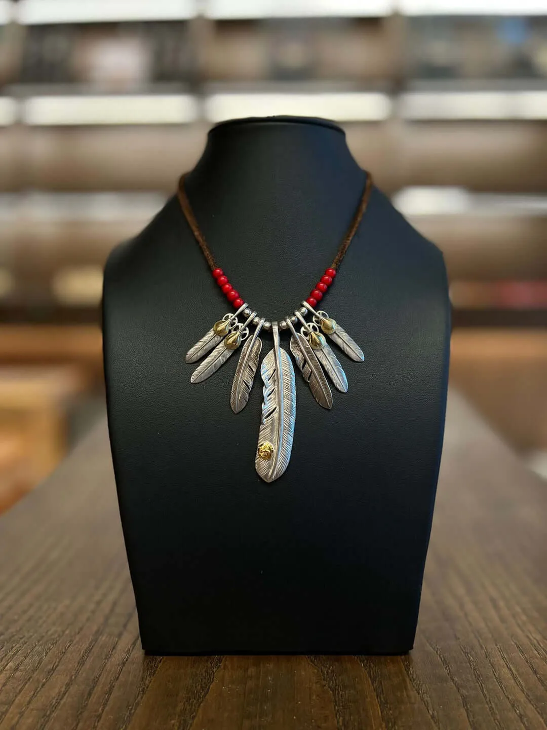 Goros Feather With Metal Setup