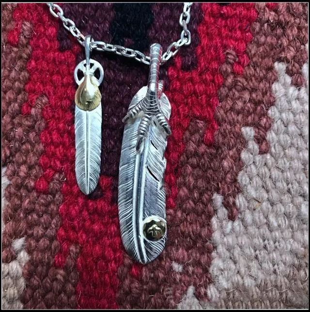 Goros Heart Wheel Feather And Feather With Silver Claw Setup