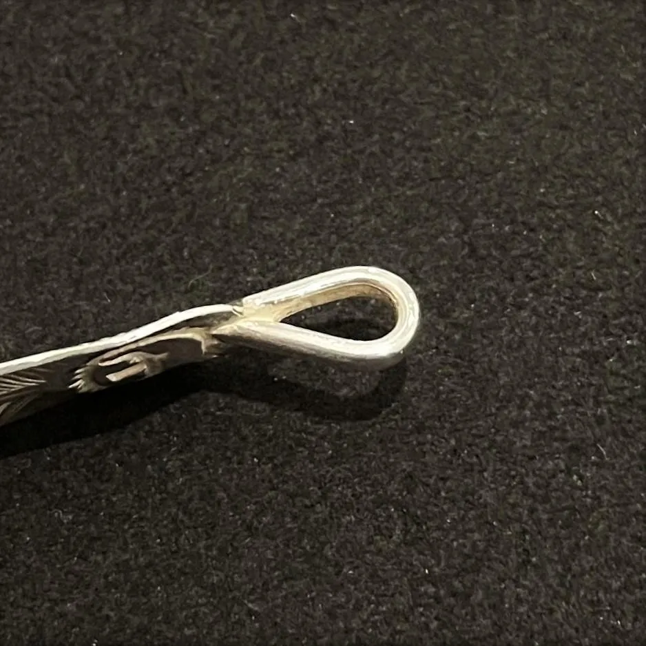 Goros Silver Feather-Facing Right