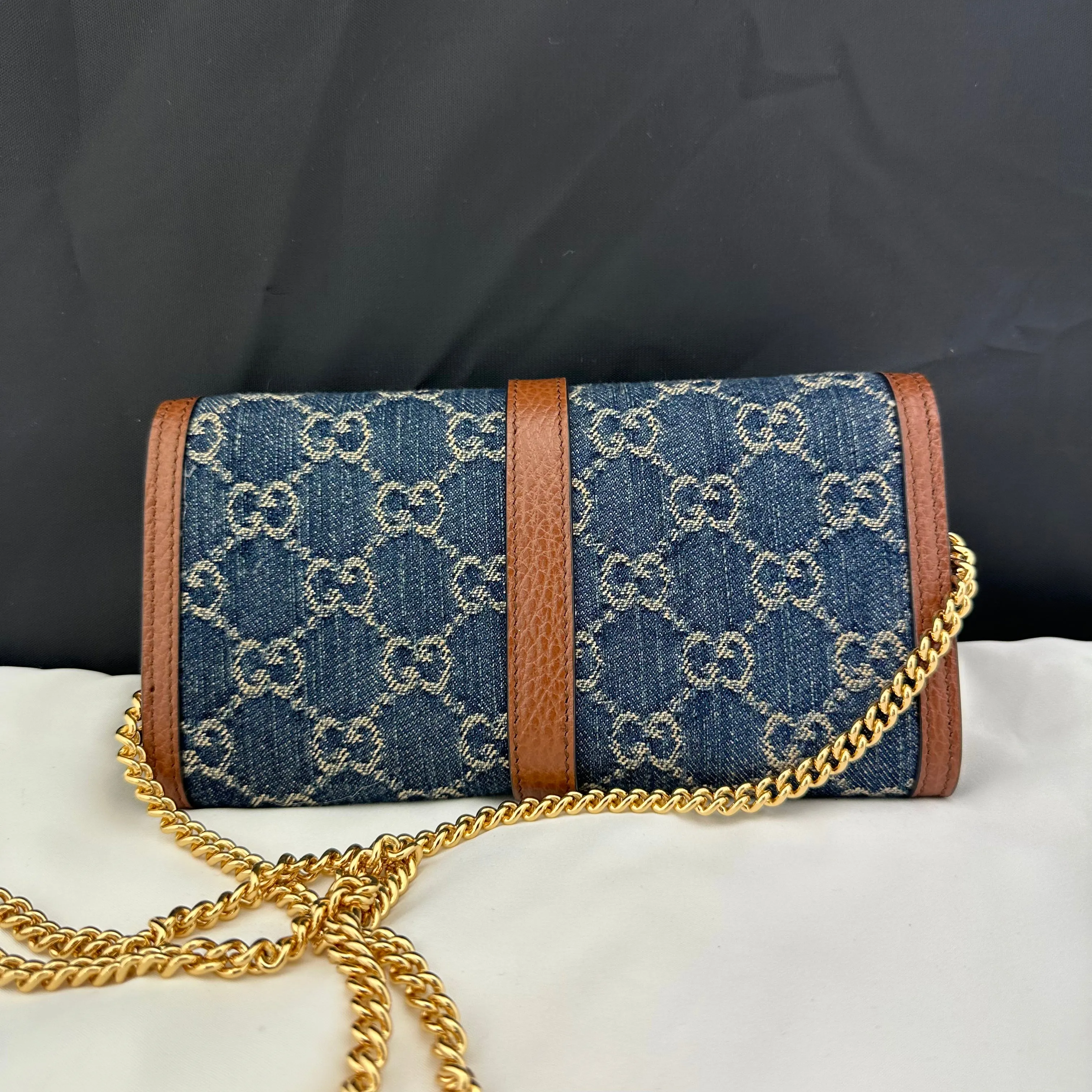 Gucci GG Denim Jackie 1961 Chain Wallet