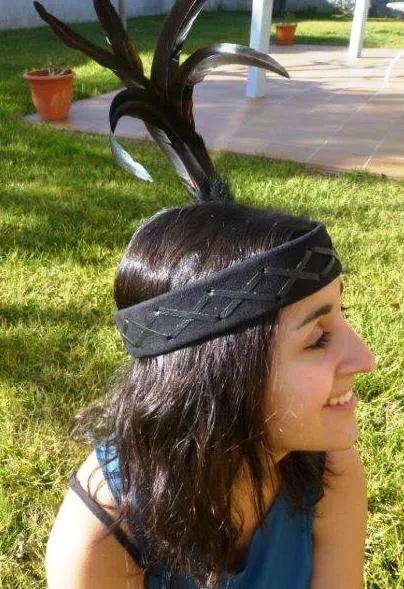 H23-Black leather headband with large rooster natural color Feathers
