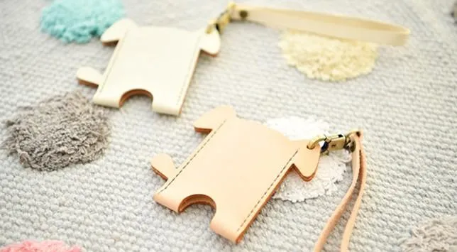 HANDMADE LEATHER CUTE Women Dog Card Holder PERSONALIZED MONOGRAMMED GIFT CUSTOM Wallet Card Holder