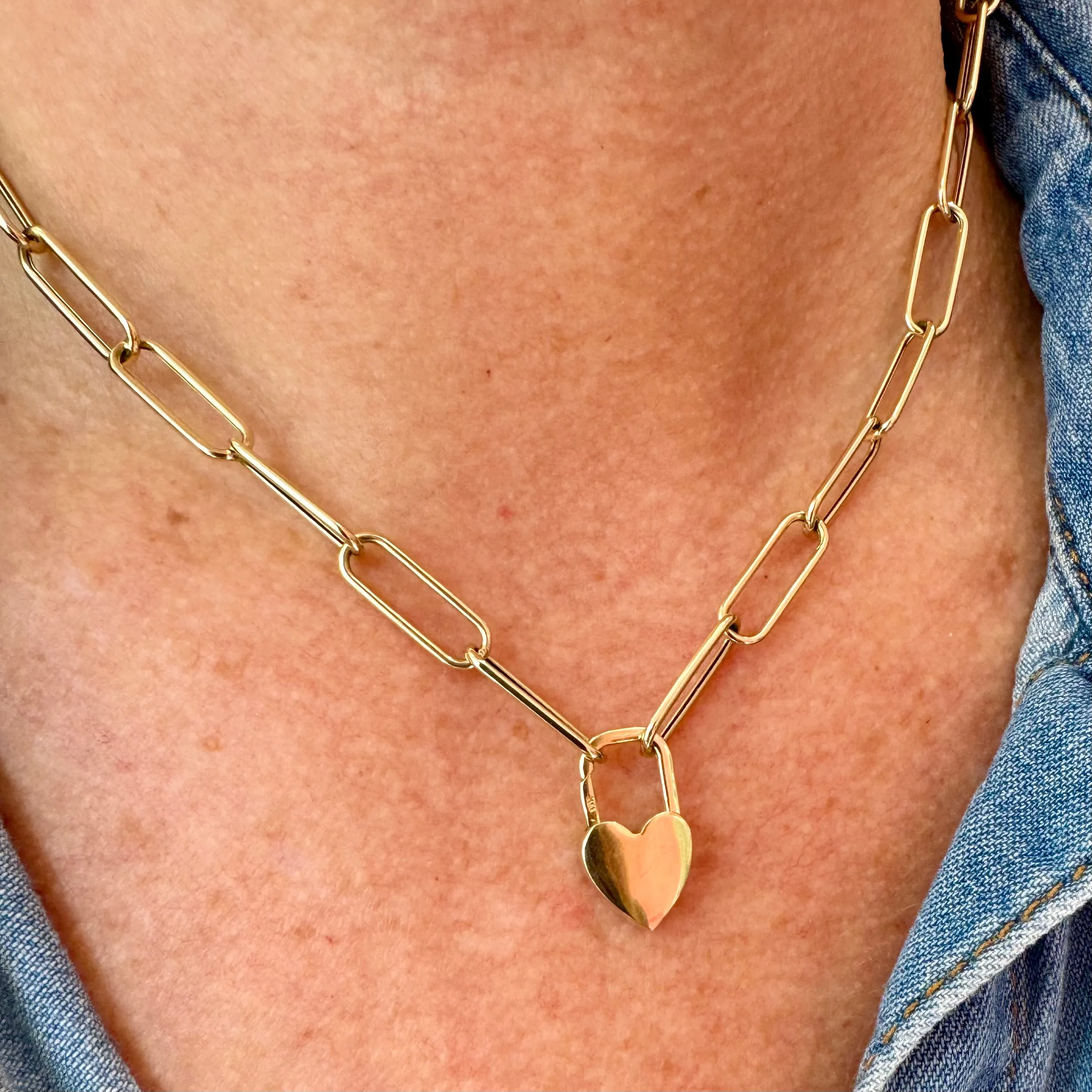 Hanging Heart Push Lock