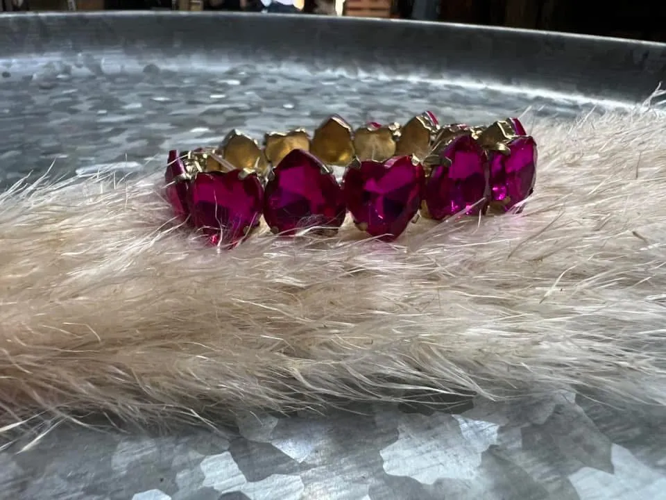 Heart Stretch Braceelt - Fuchsia