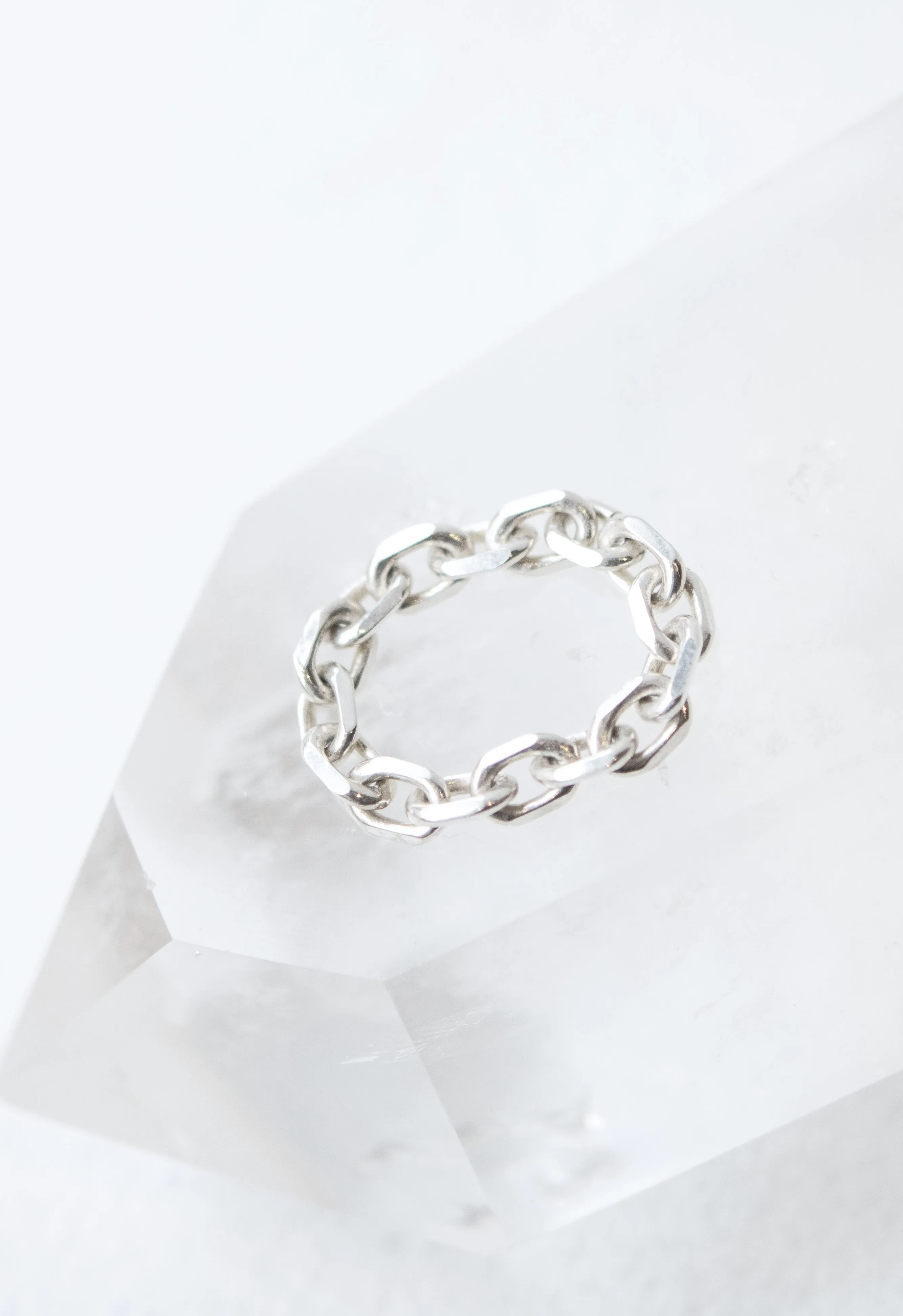 Heavy Chain Ring