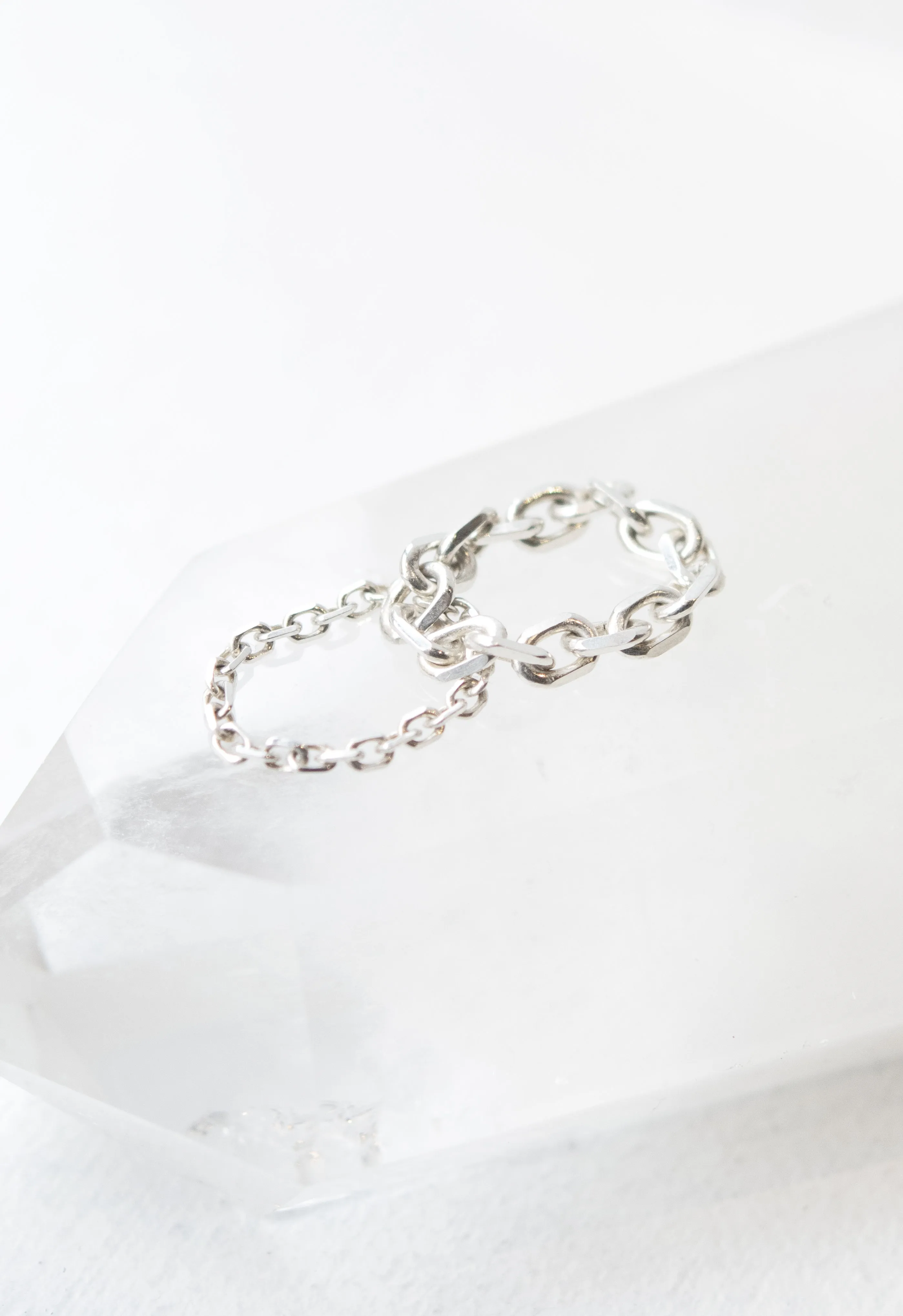 Heavy Chain Ring
