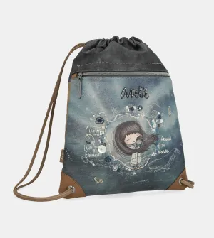 Iceland cinch bag with a zip closure