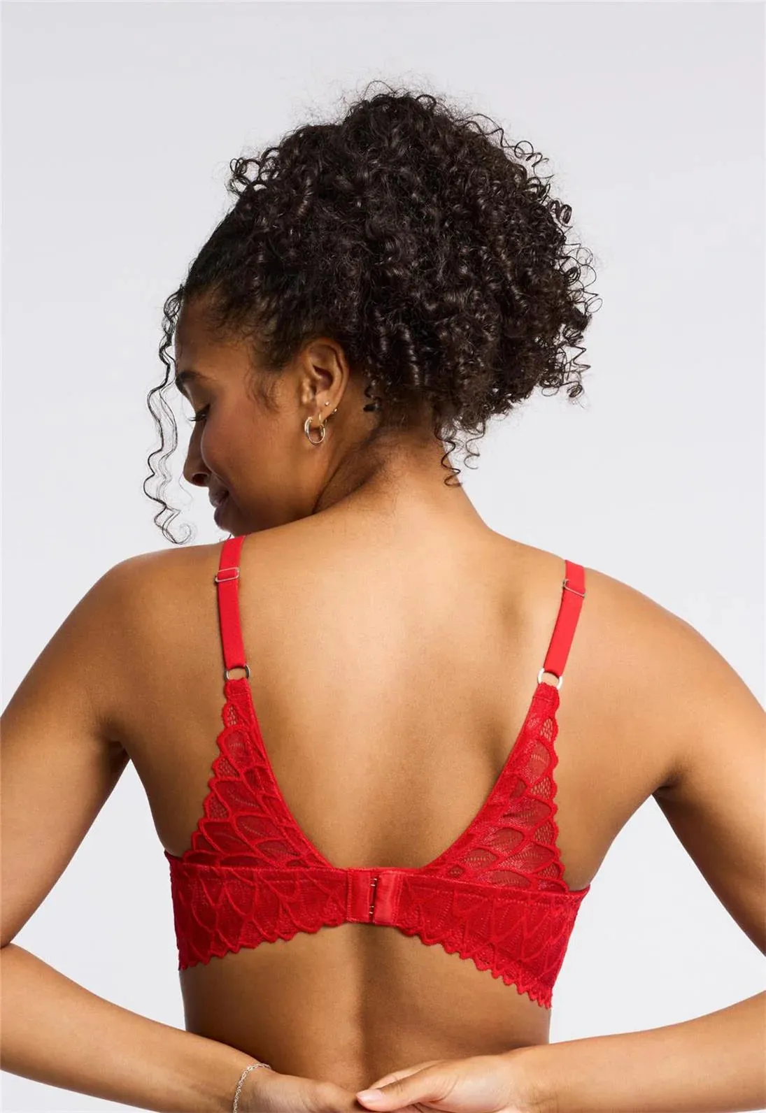Lacy Keyhole Balconette Bra In Sweet Red - Montelle