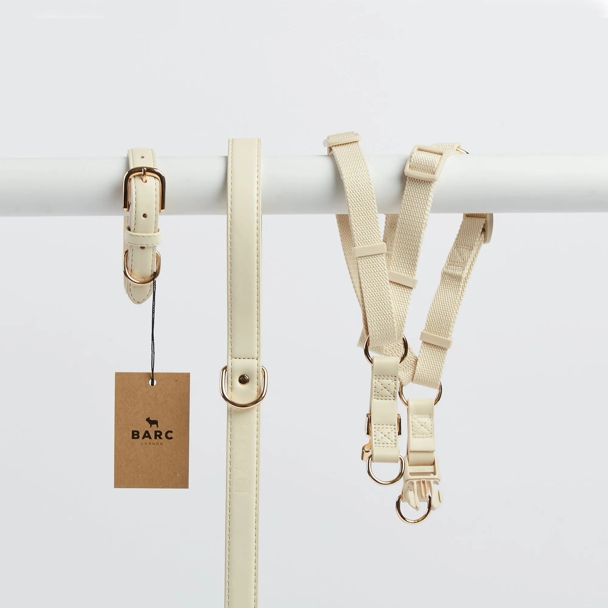 Light Ivory Dog Collar, Harness & Lead Set