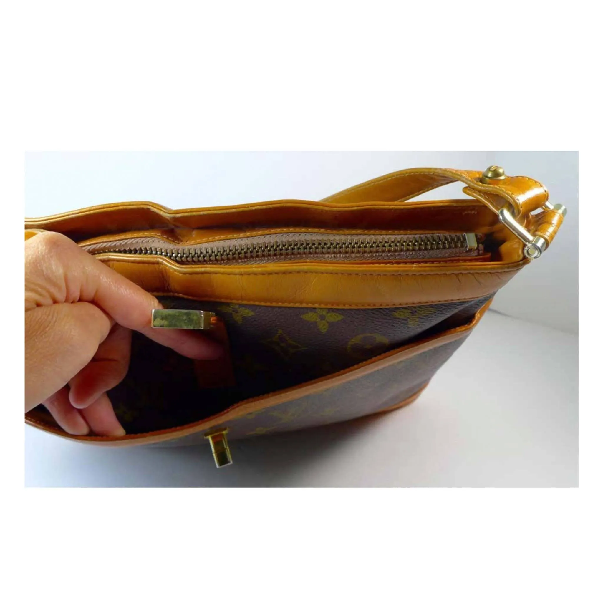LOUIS VUITTON Brown Leather Monogram Crossbody Bag