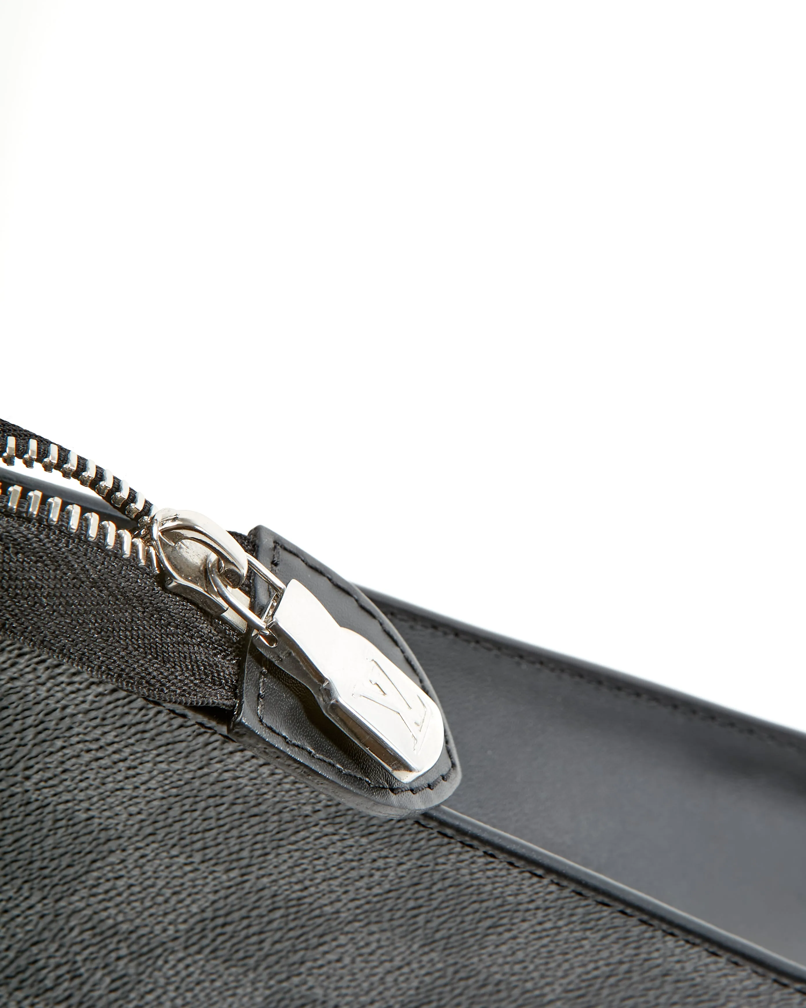 Louis Vuitton Damier Graphite Toiletry 26 Pouch