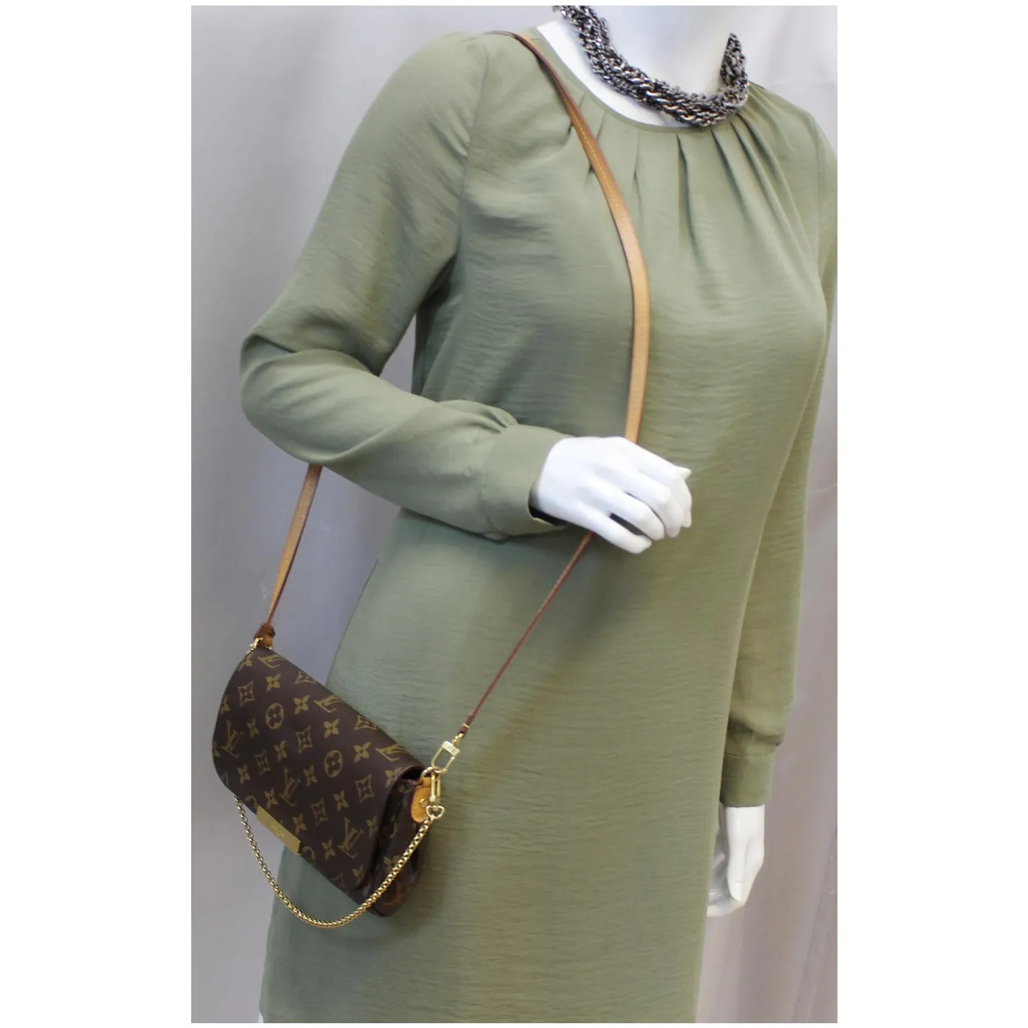 LOUIS VUITTON Favorite PM Monogram Canvas Crossbody Bag Brown