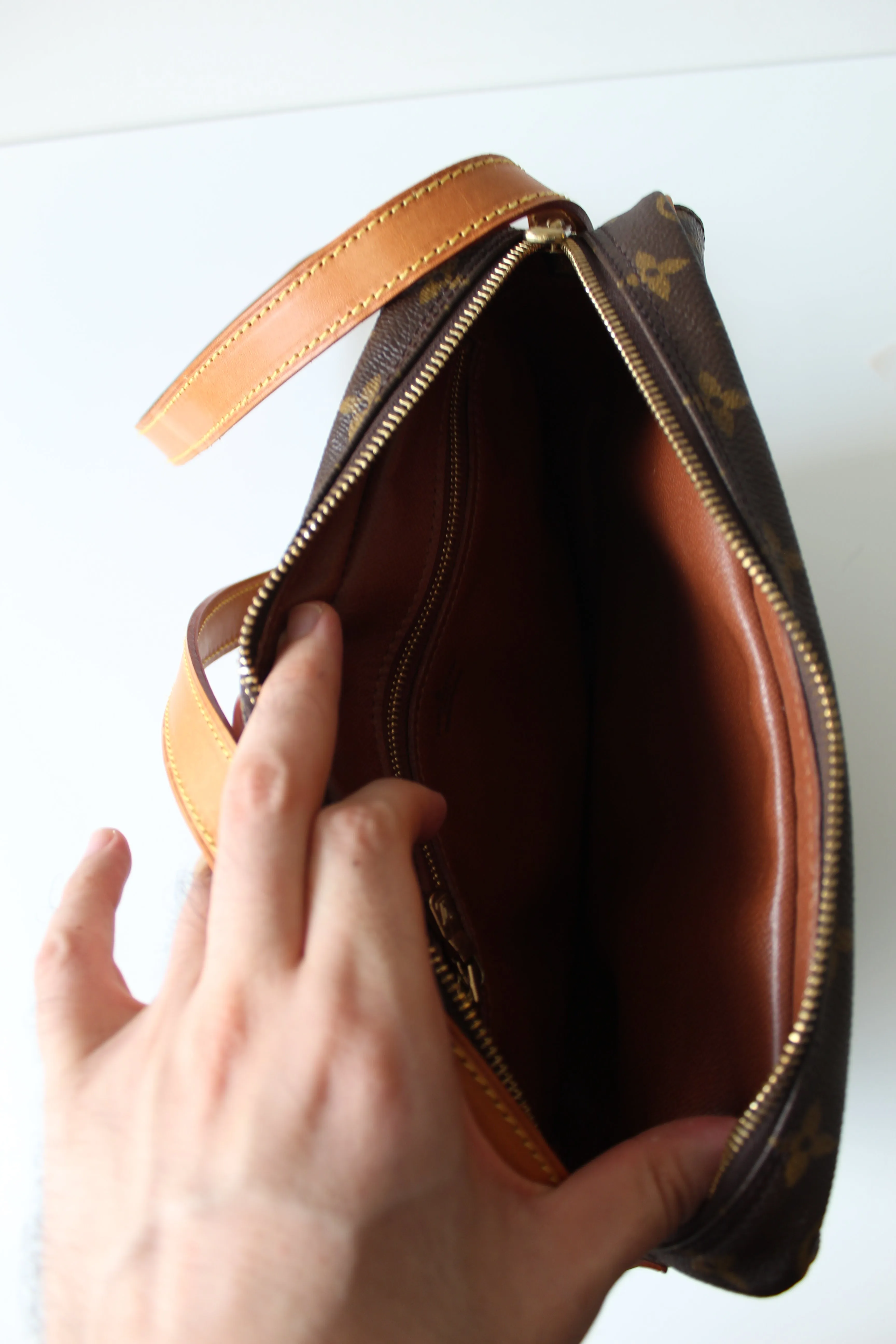 Louis Vuitton Jeune MM