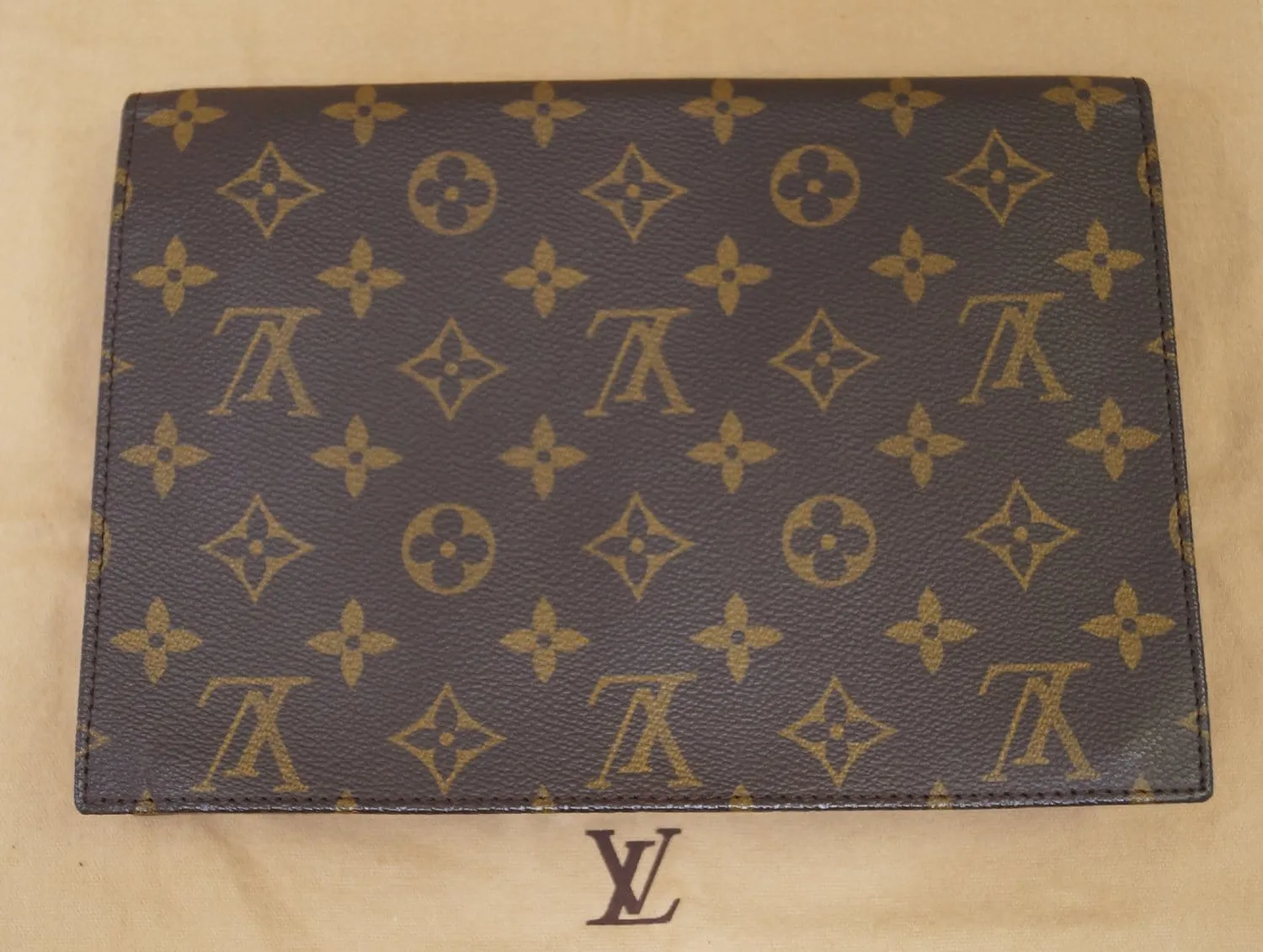 LOUIS VUITTON Monogram Canvas Pochette Rabat Clutch Bag