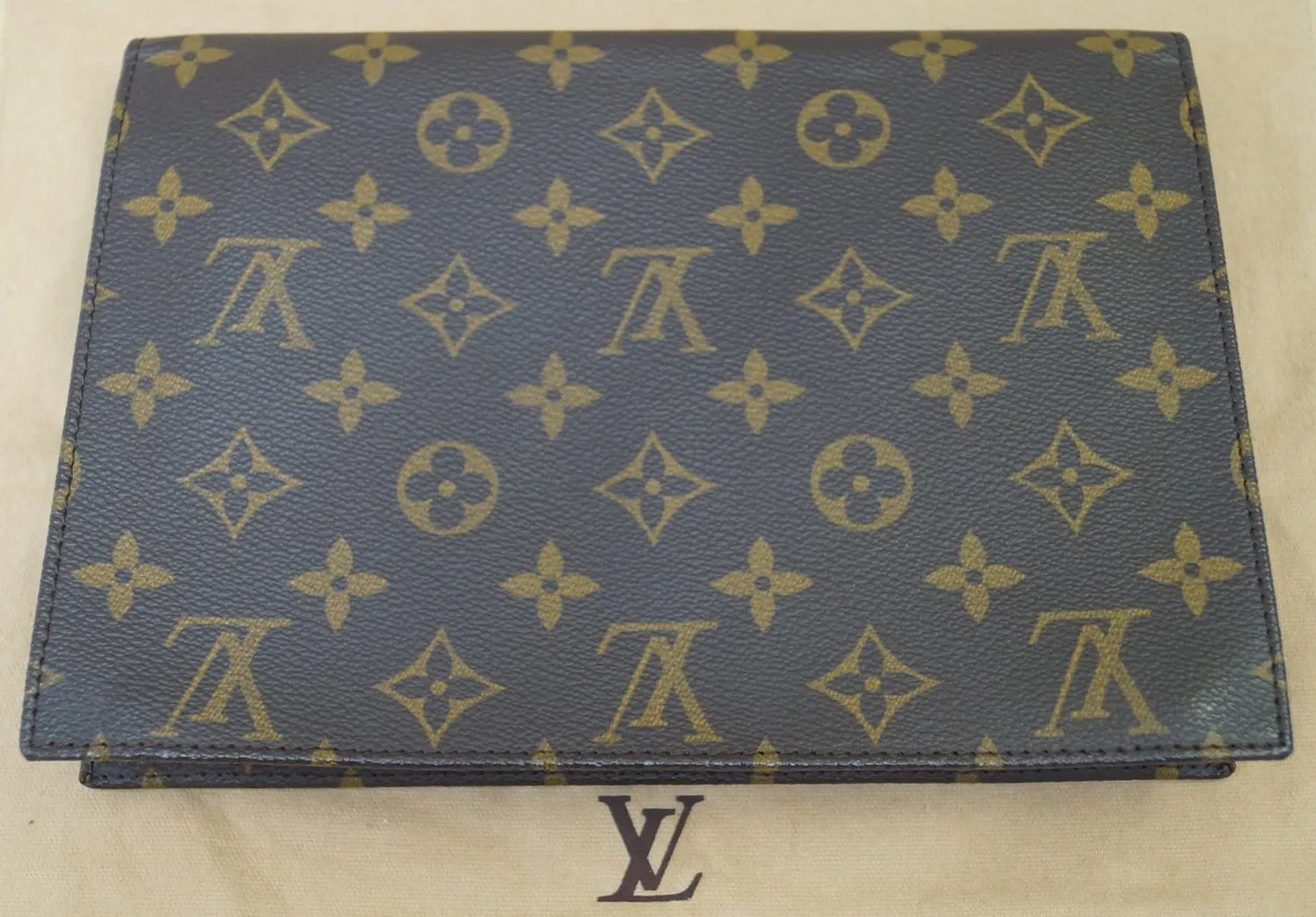 LOUIS VUITTON Monogram Canvas Pochette Rabat Clutch Bag