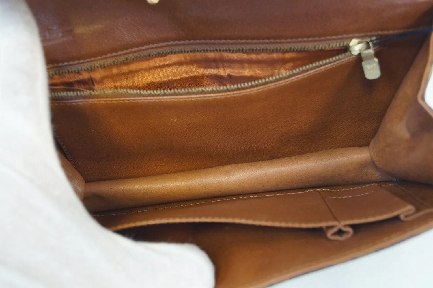 LOUIS VUITTON Monogram Pochette Dame PM Clutch Handbag