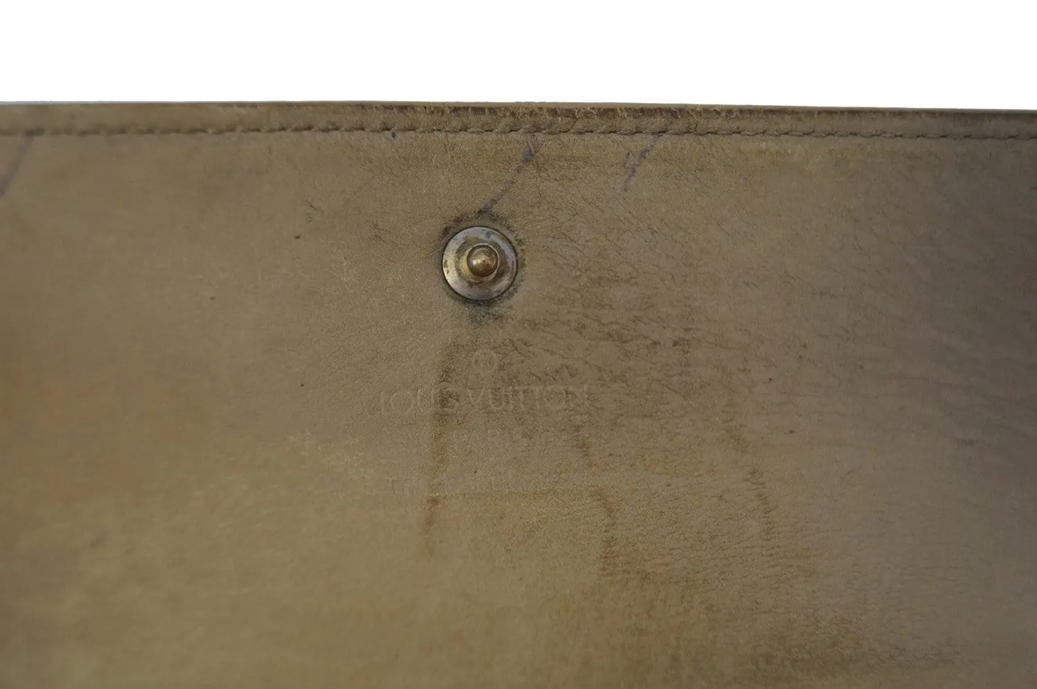 LOUIS VUITTON Perle Monogram Vernis Porte-Tresor Wallet