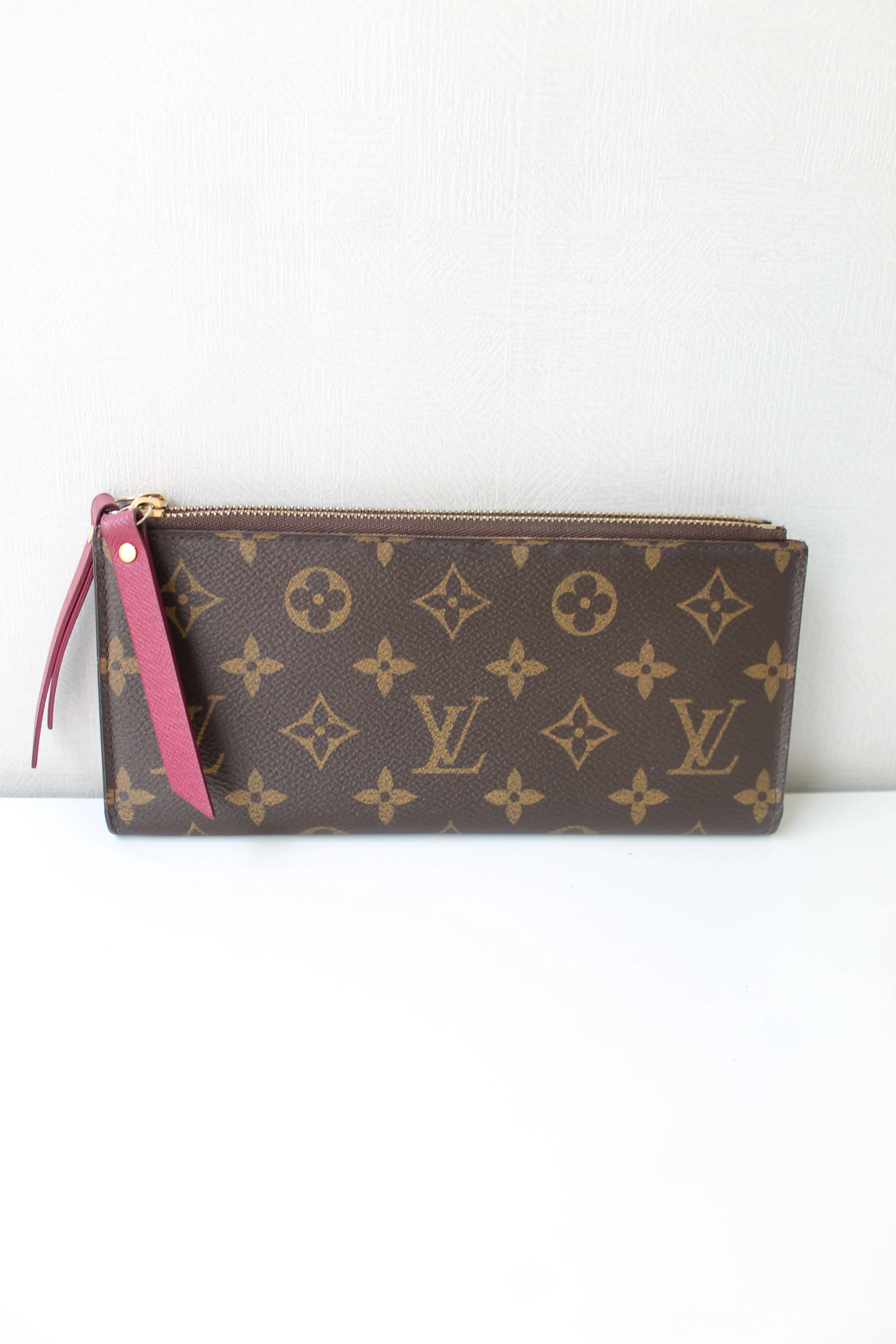Louis Vuitton  Zippy Wallet