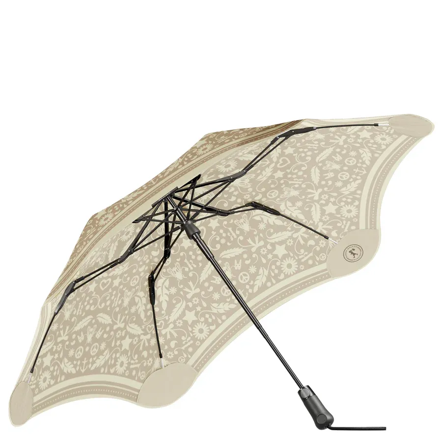 Metro Umbrella | Karen Walker
