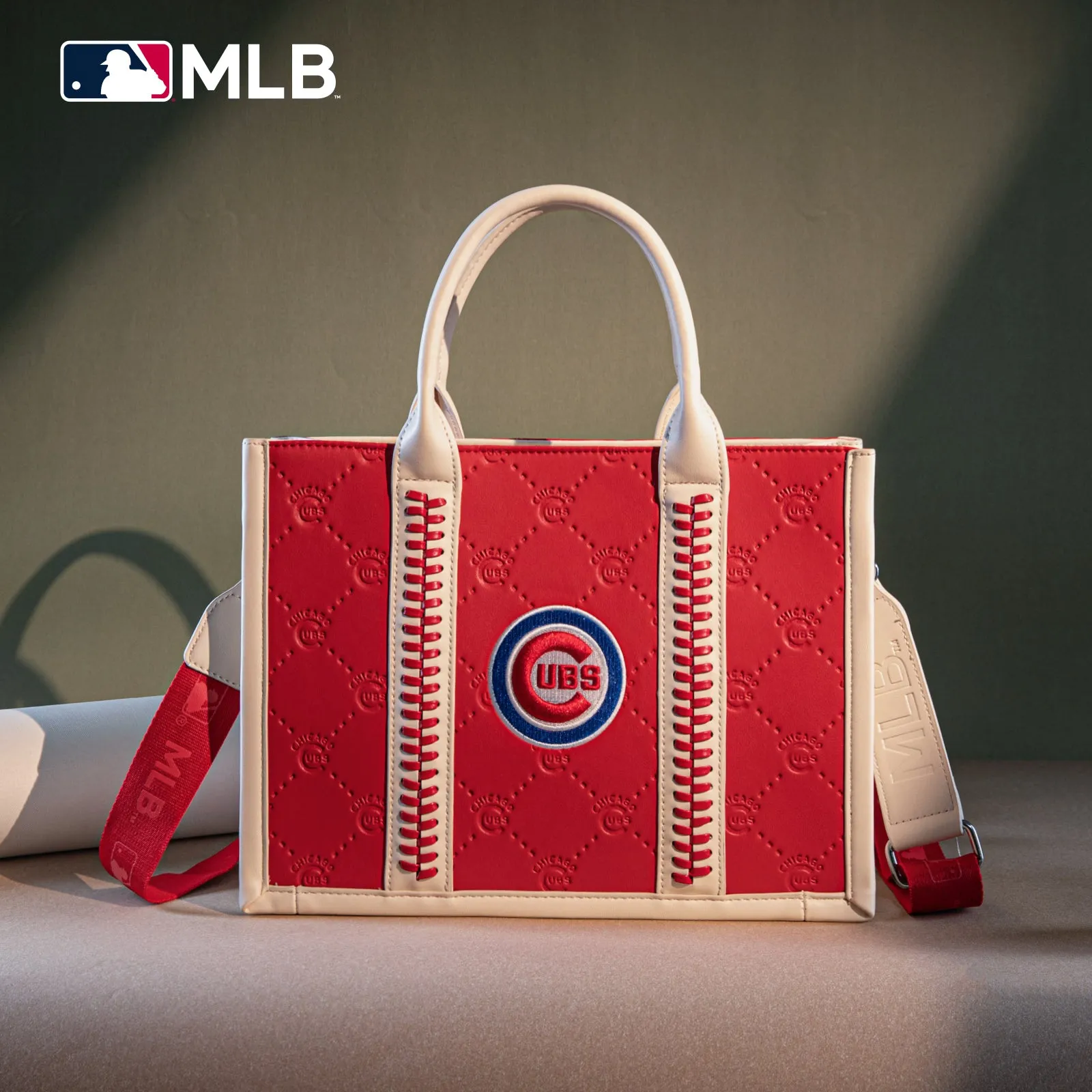 MLB-CU100-100   MLB Chicago Cubs Team Whipstitch Tote/Crossbody